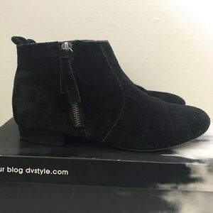 DV by Dolce Vita, Folly booties